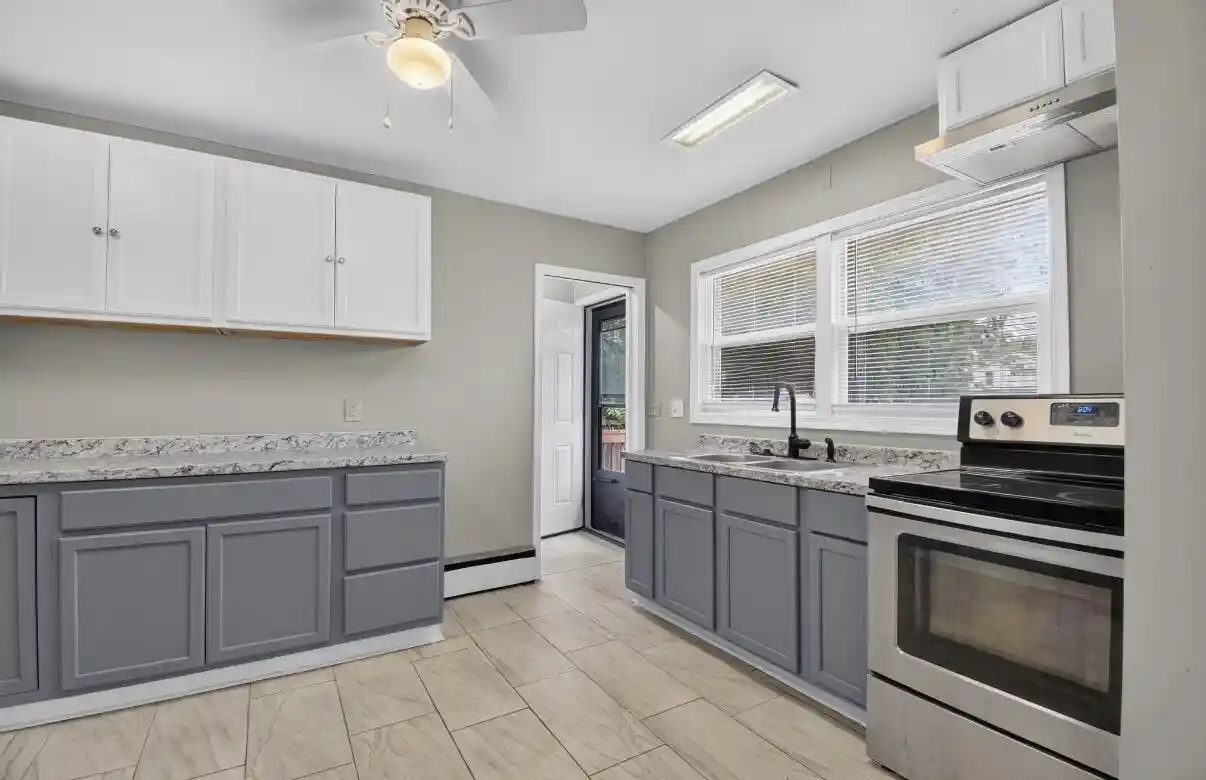 25th image of 925 Lockwood Avenue Avenue, Racine, WI 53403 | MLS# 1976226