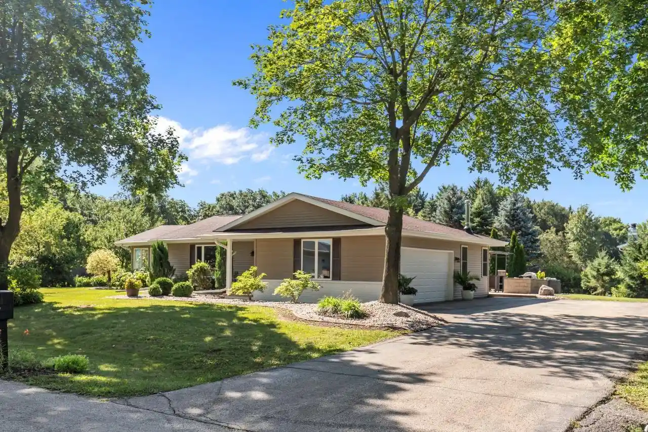 1st image of 5771 St Ives Road Road, Oshkosh, WI 54904 | MLS# 50330999