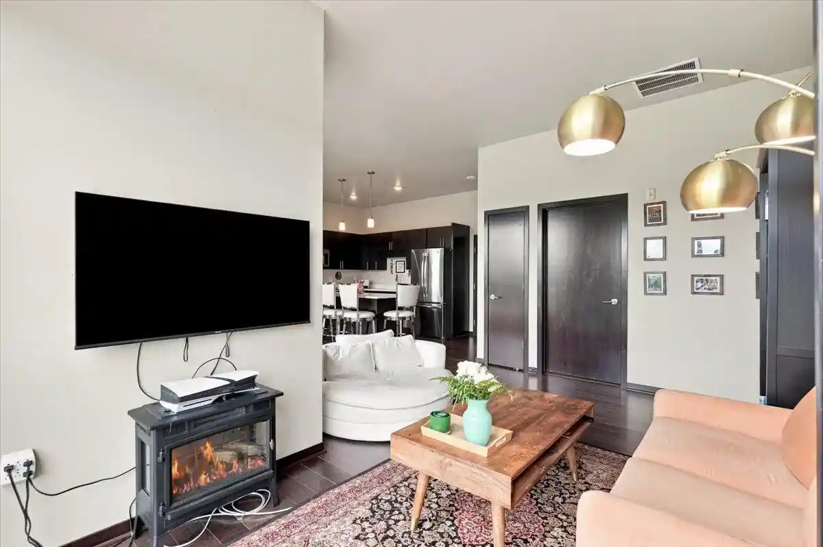 53rd image of 825 E Mifflin Street Street #404, Madison, WI 53703 | MLS# 2030498