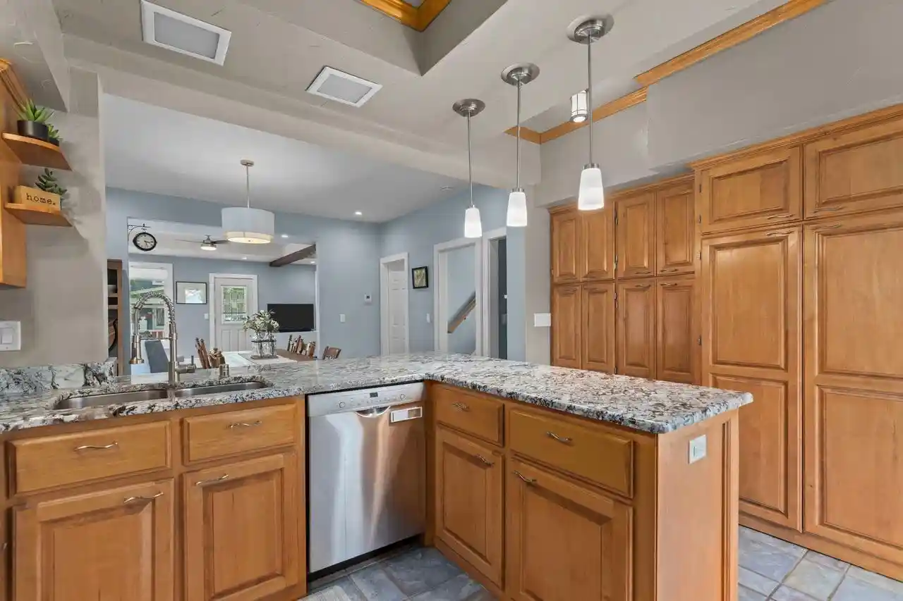 5th image of 414 E Spring Street Street, Appleton, WI 54911 | MLS# 50331007