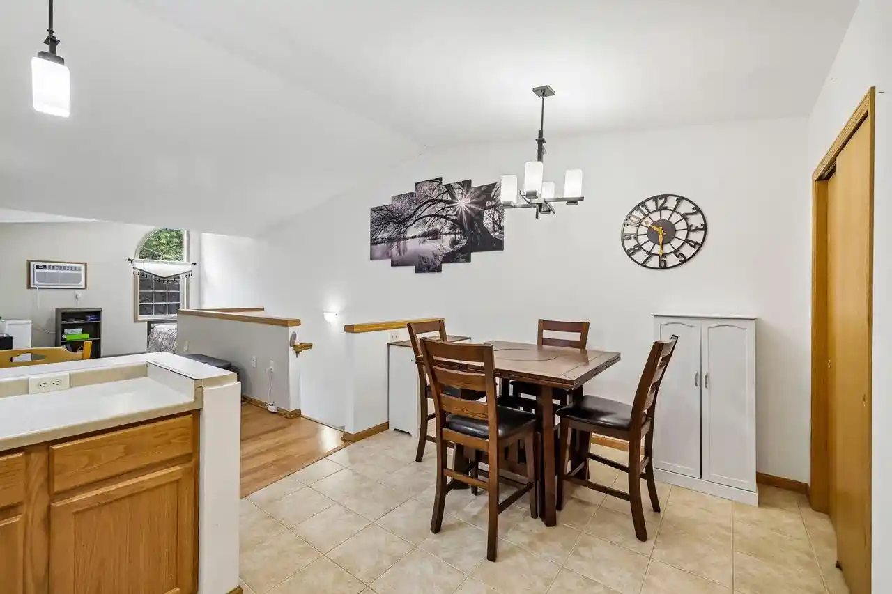 5th image of 347 Starkweather Dr Dr, Beaver Dam, WI 53916 | MLS# 2030523