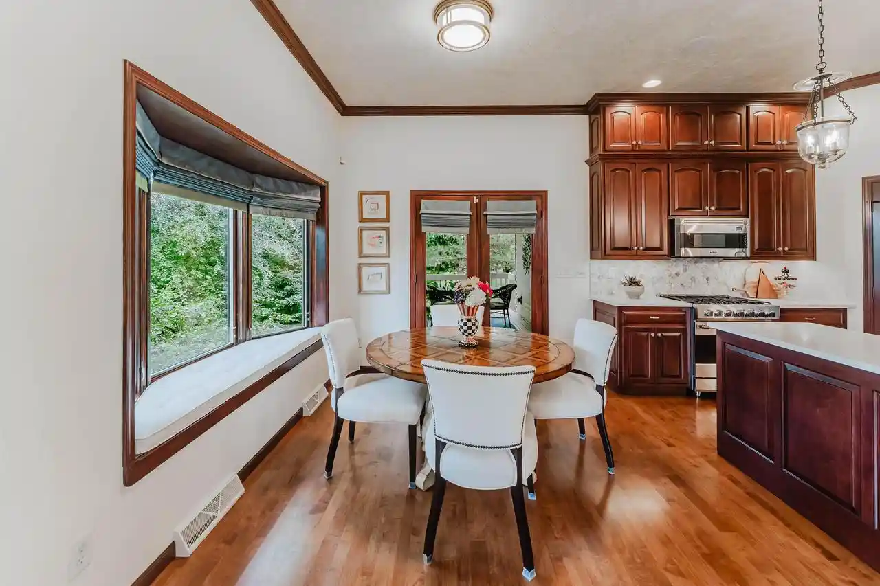 2nd image of 4130 Twilight Court Court, Oshkosh, WI 54904 | MLS# 50330990