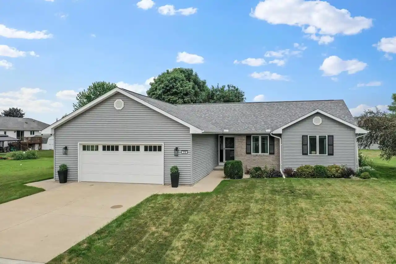 1st image of 318 N Hunter Street Street, Berlin, WI 54923 | MLS# 50331017