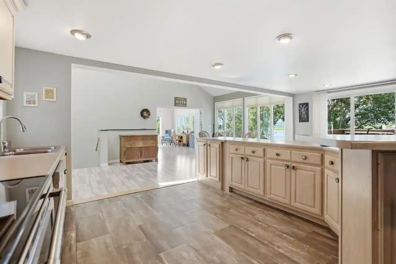 Photo 3 of Single family home for sale at 5218 Riverview Circle Dr Dr, Thomson, IL 61285 | MLS# 2030534 | Listing updated on 2026-09-23