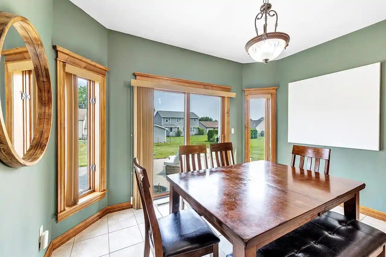 2nd image of 3174 Atlantis Dr Dr, Green Bay, WI 54313 | MLS# 50331023