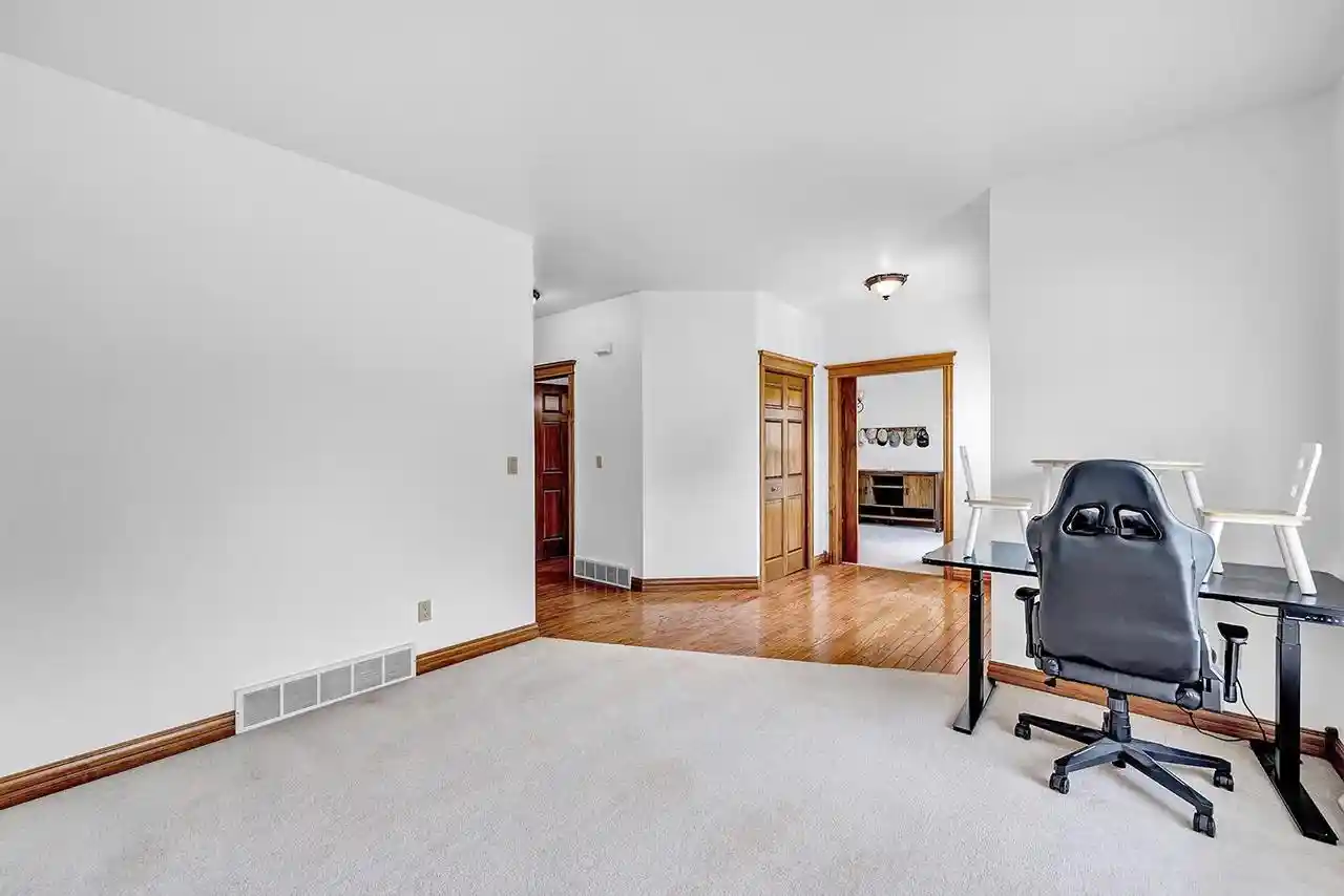 Photo 3 of Single family home for sale at 3174 Atlantis Dr Dr, Green Bay, WI 54313 | MLS# 50331023 | Listing updated on 2026-09-11