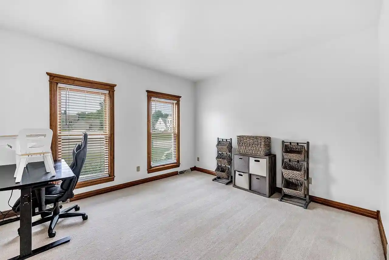 Photo 3 of Single family home for sale at 3174 Atlantis Dr Dr, Green Bay, WI 54313 | MLS# 50331023 | Listing updated on 2026-09-11