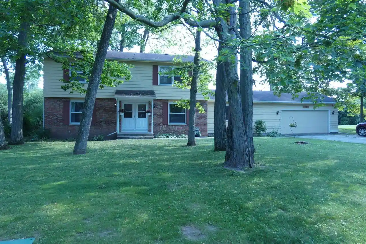 1st image of 1503 Valley Road Road, Appleton, WI 54915 | MLS# 50330996