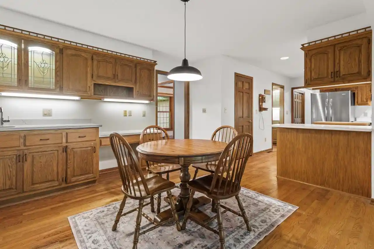 3rd image of W278N2760 Rocky Point Road Road, Pewaukee, WI 53072 | MLS# 1976241