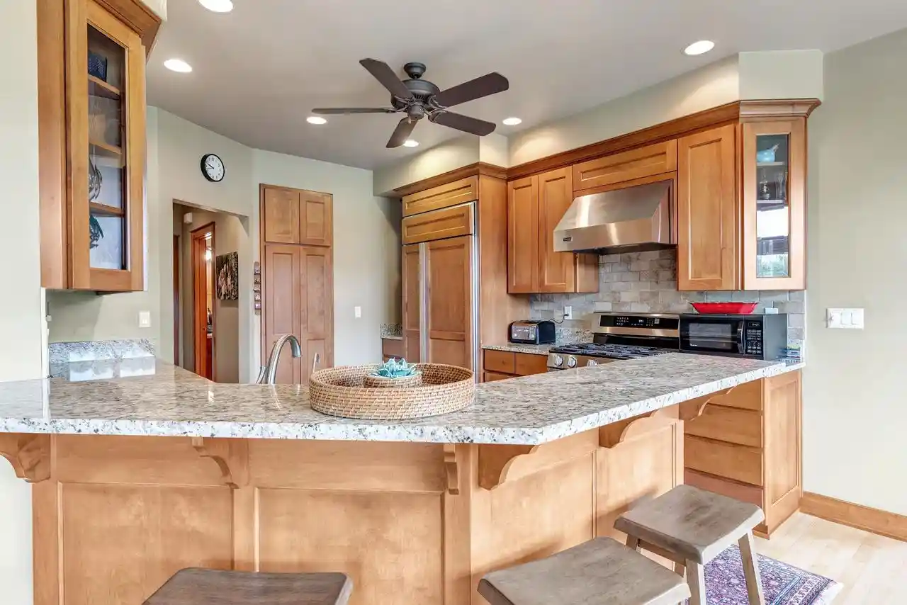 2nd image of 1665 Remington Ridge Way Way, De Pere, WI 54115 | MLS# 50331024