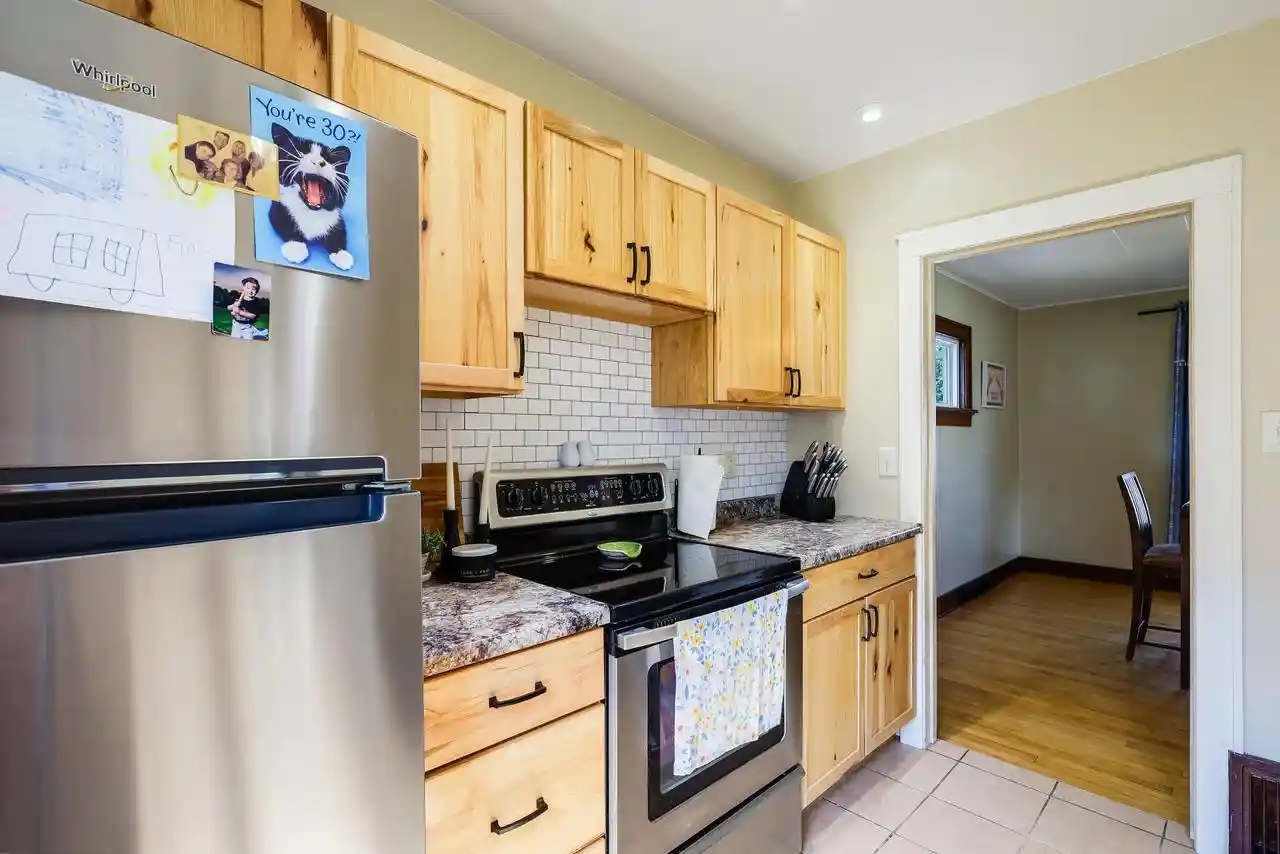2nd image of 1606 Madison Street Street, Manitowoc, WI 54220 | MLS# 1976245