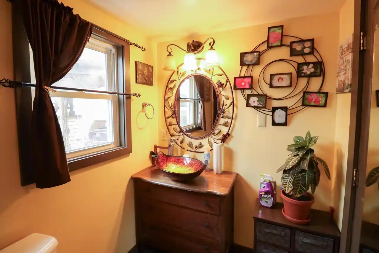 2nd image of 733 Caledonia Street Street, La Crosse, WI 54603 | MLS# 1976266