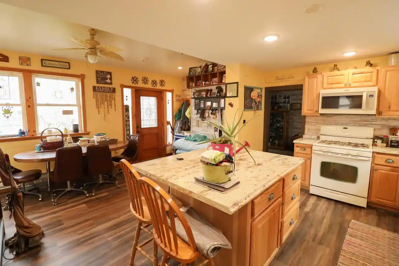 25th image of 733 Caledonia Street Street, La Crosse, WI 54603 | MLS# 1976266