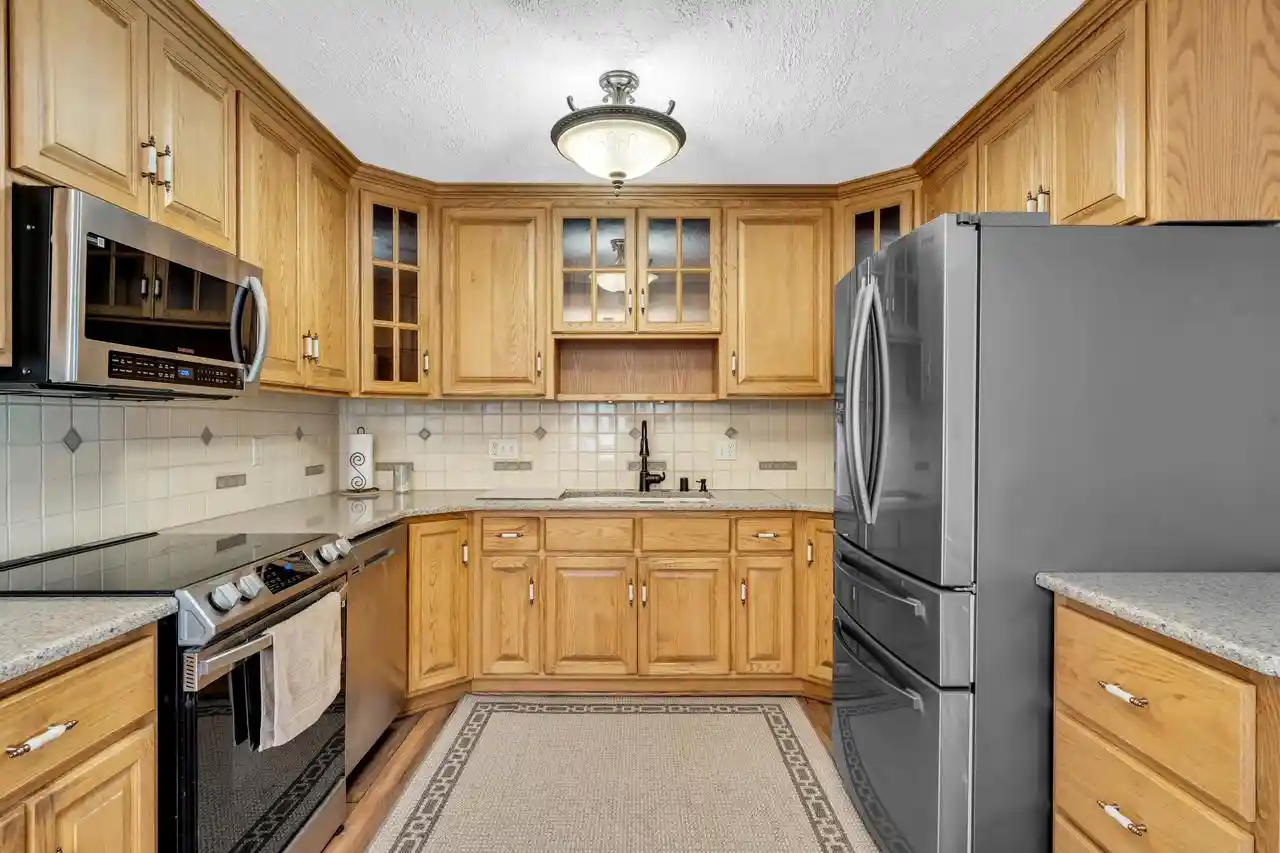 56th image of 2710 6 Mile Road Road, Caledonia, WI 53402 | MLS# 1976267