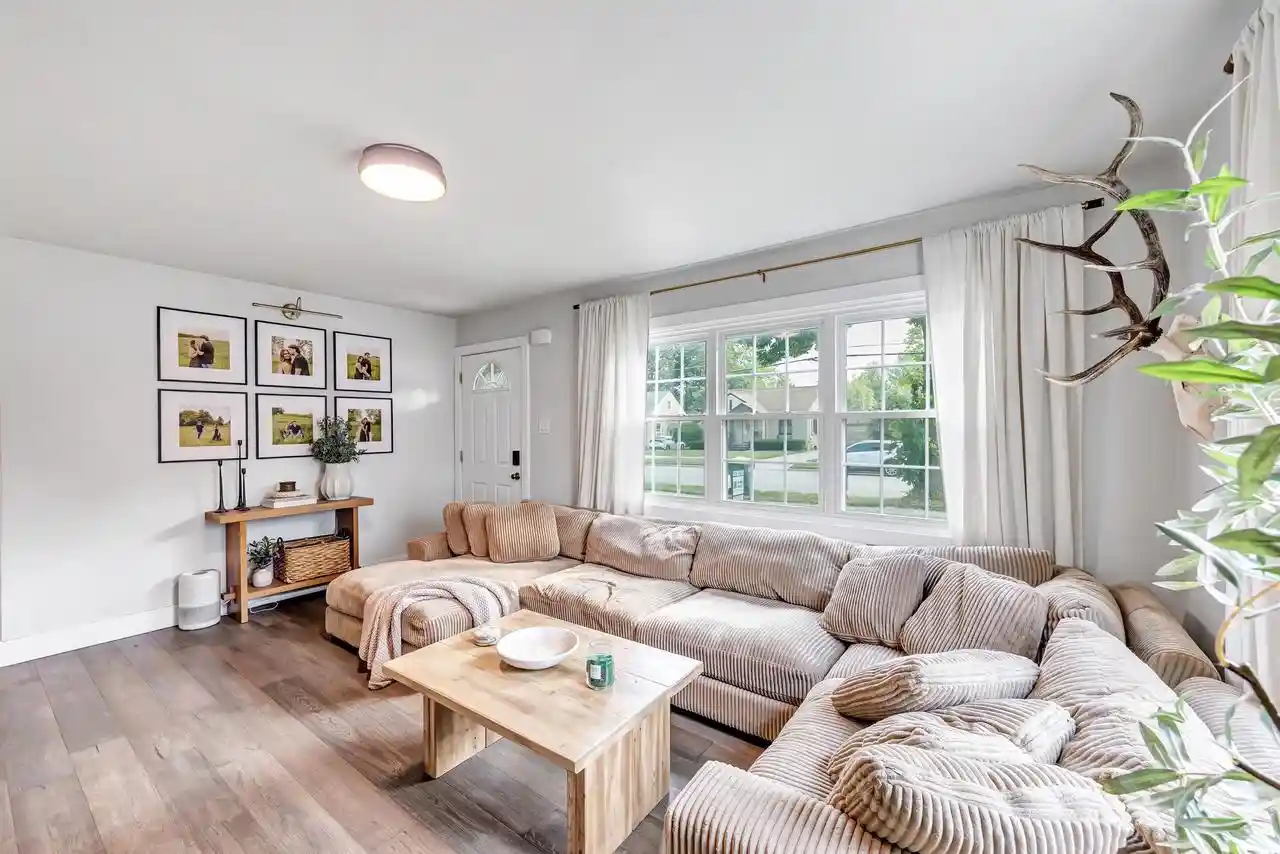 Photo 3 of Single family home for sale at 1216 9Th Street Street, Green Bay, WI 54304 | MLS# 50331019 | Listing updated on 2026-08-27
