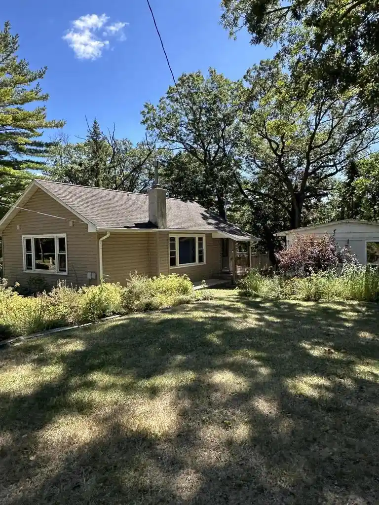 Photo 2 of Single family home for sale at W5335 Wisconsin Dr Dr, Elkhorn, WI 53121 | MLS# 1976277 | Listing updated on 2026-08-31