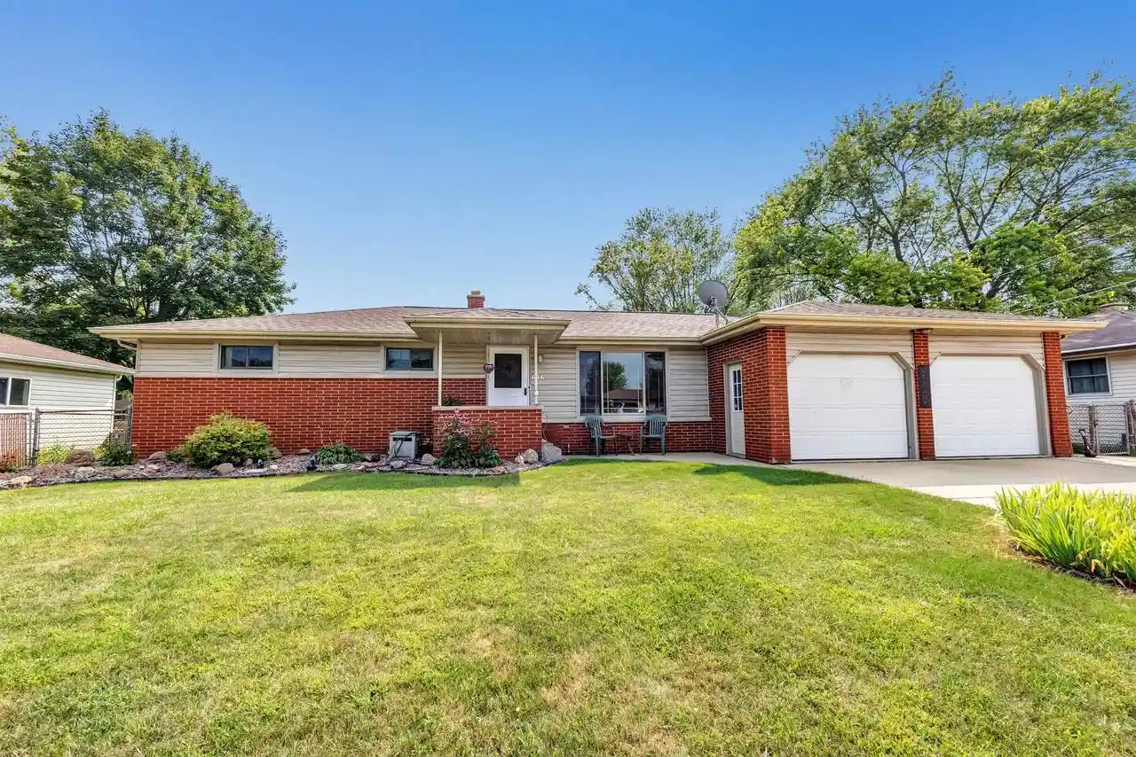 Photo 1 of Single family home for sale at 1857 Bond Street Street, Green Bay, WI 54303 | MLS# 50331058 | Listing updated on 2026-08-18