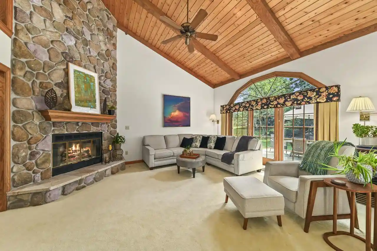 3rd image of 665 Machenry Cir Cir, Brookfield, WI 53045