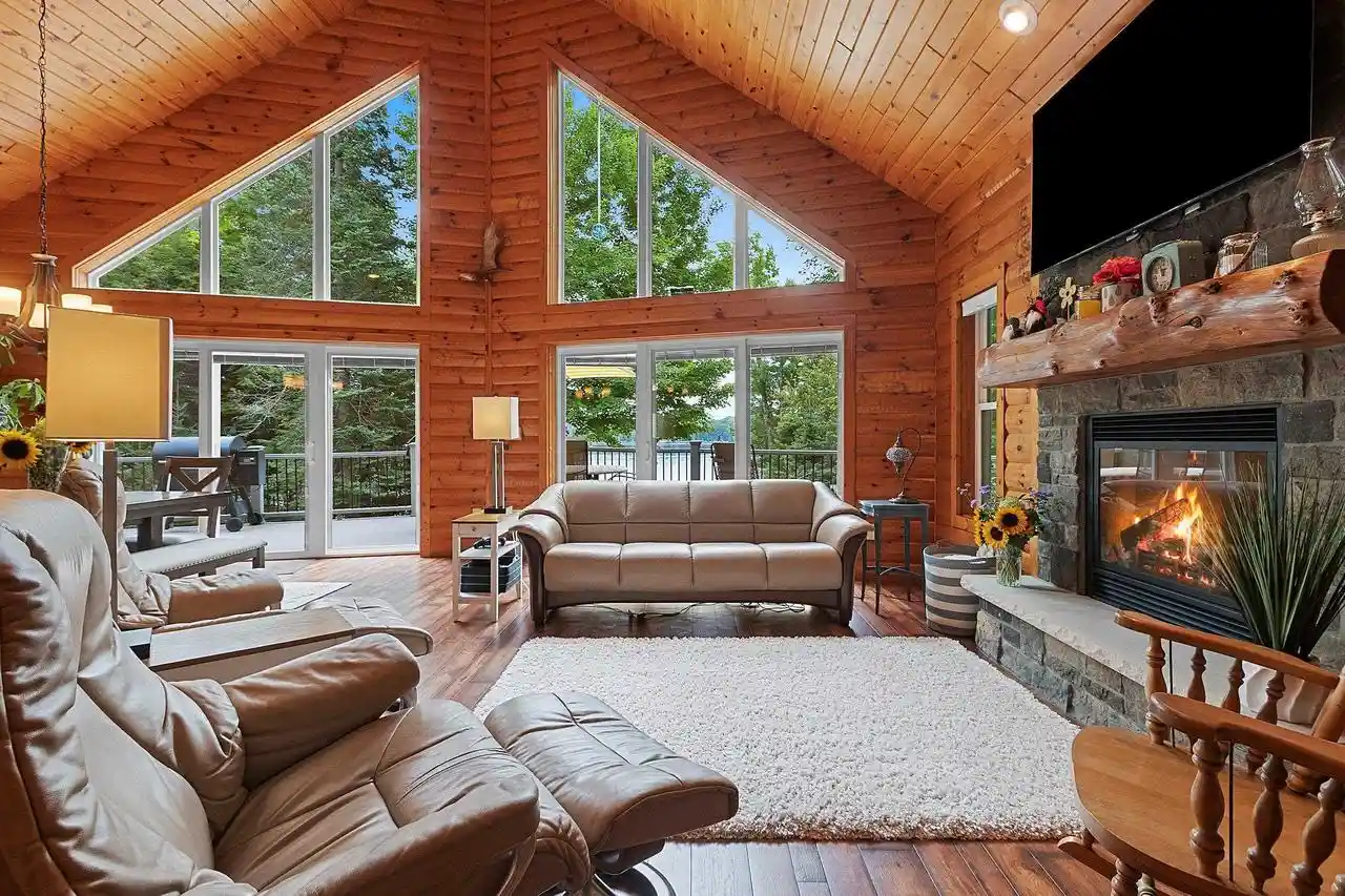 4th image of 17443 Waxwing Lane Lane, Townsend, WI 54175 | MLS# 50331054