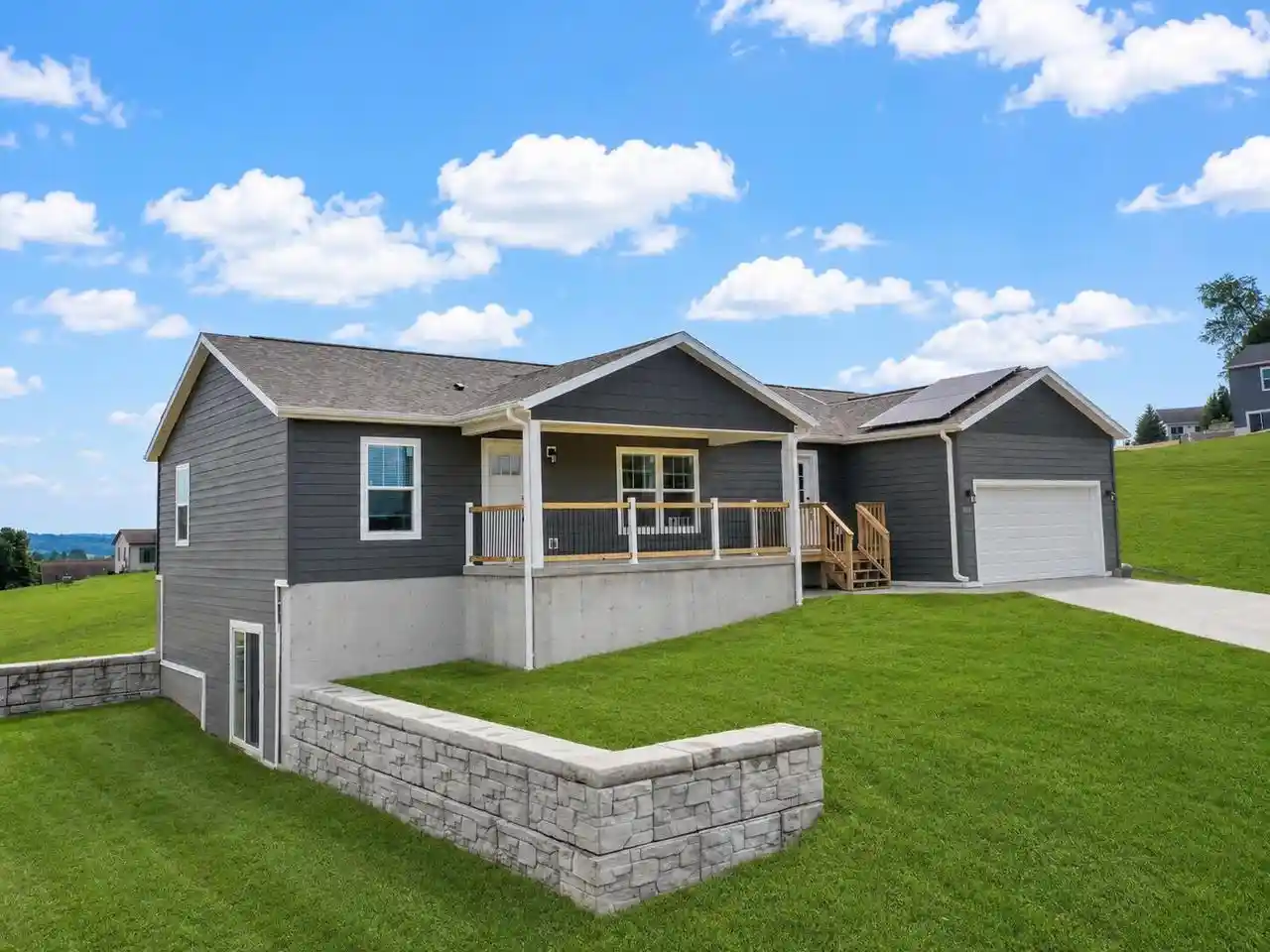 1st image of 1117 Darcy Dr Dr, Hillsboro, WI 54634 | MLS# 1976281
