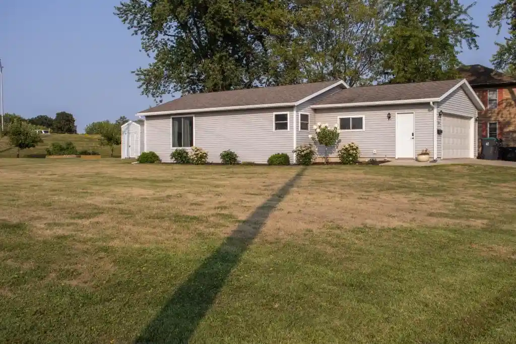 image of 701 E 2nd Street Street, Marshfield, WI 54449 | MLS# 22603963