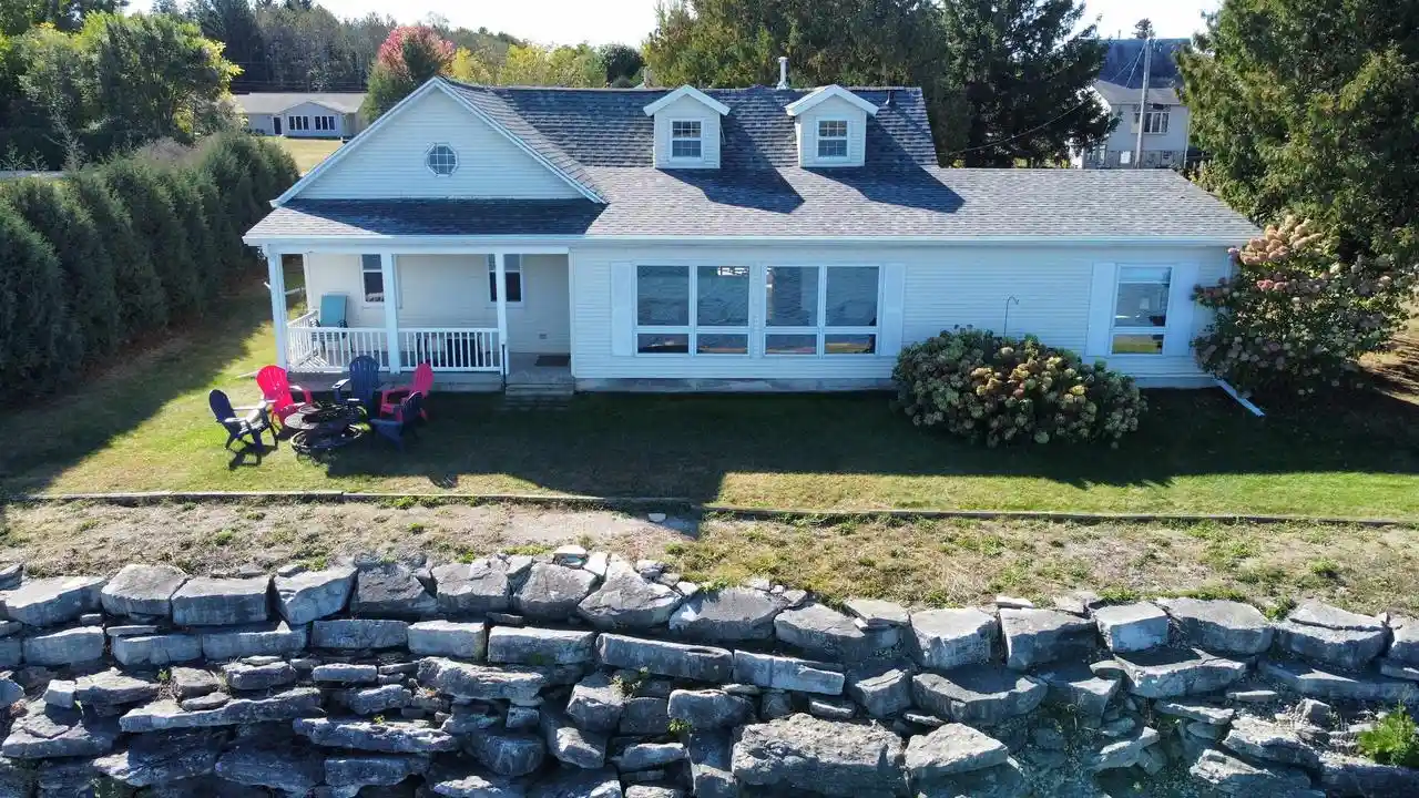 1st image of 853 Circle Ridge Circle Circle, Sturgeon Bay, WI 54235 | MLS# 50331067