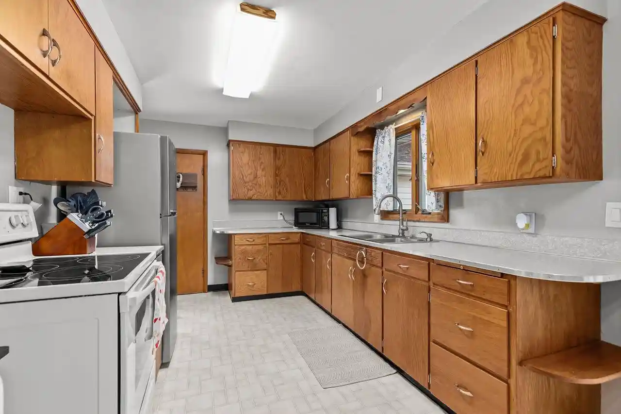 25th image of 145 Ruth Street Street, Clintonville, WI 54929 | MLS# 50331070