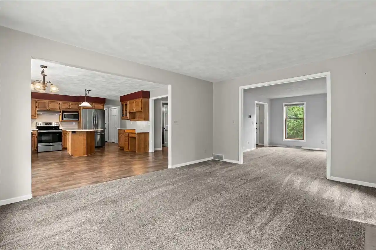3rd image of 1141 Pendleton Road Road, Neenah, WI 54956 | MLS# 50331060