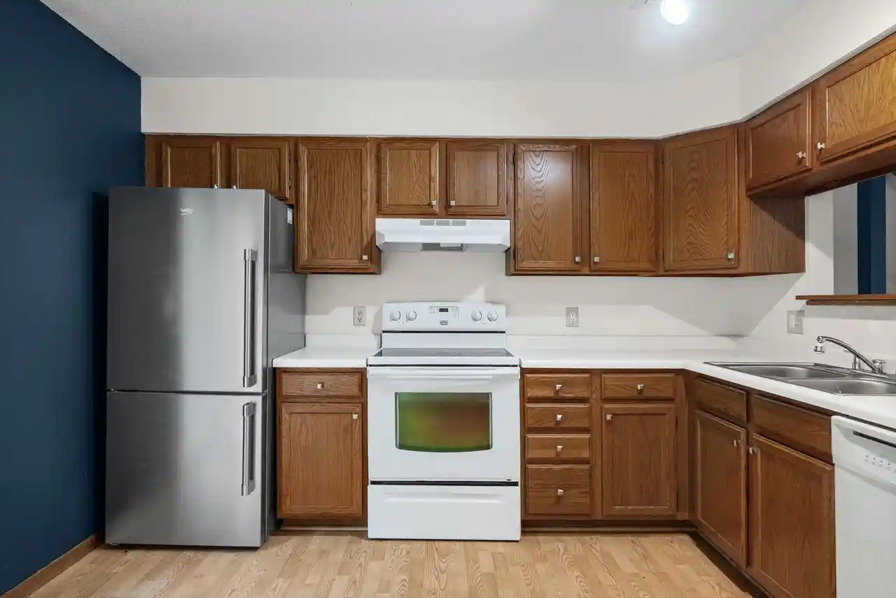 4th image of 5241 S 33rd St St, La Crosse, WI 54601
