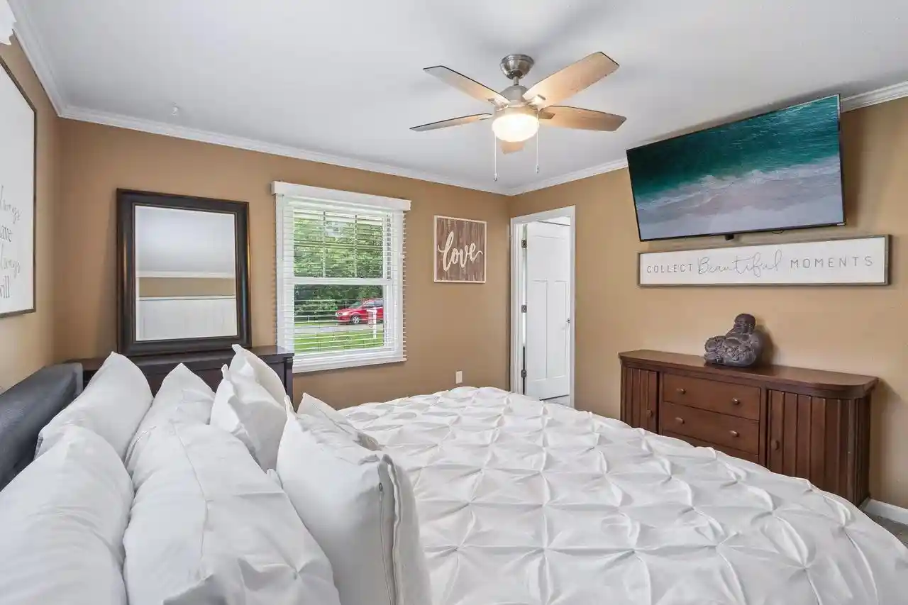 Photo 4 of Single family home for sale at 5594 Lavin Way Way, Waunakee, WI 53597 | MLS# 2030561 | Listing updated on 2026-08-22