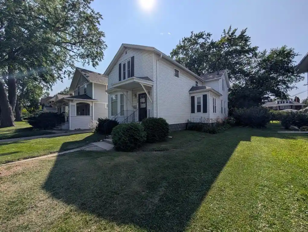 1st image of 726 S Jackson Street Street, Green Bay, WI 54301 | MLS# 50331076