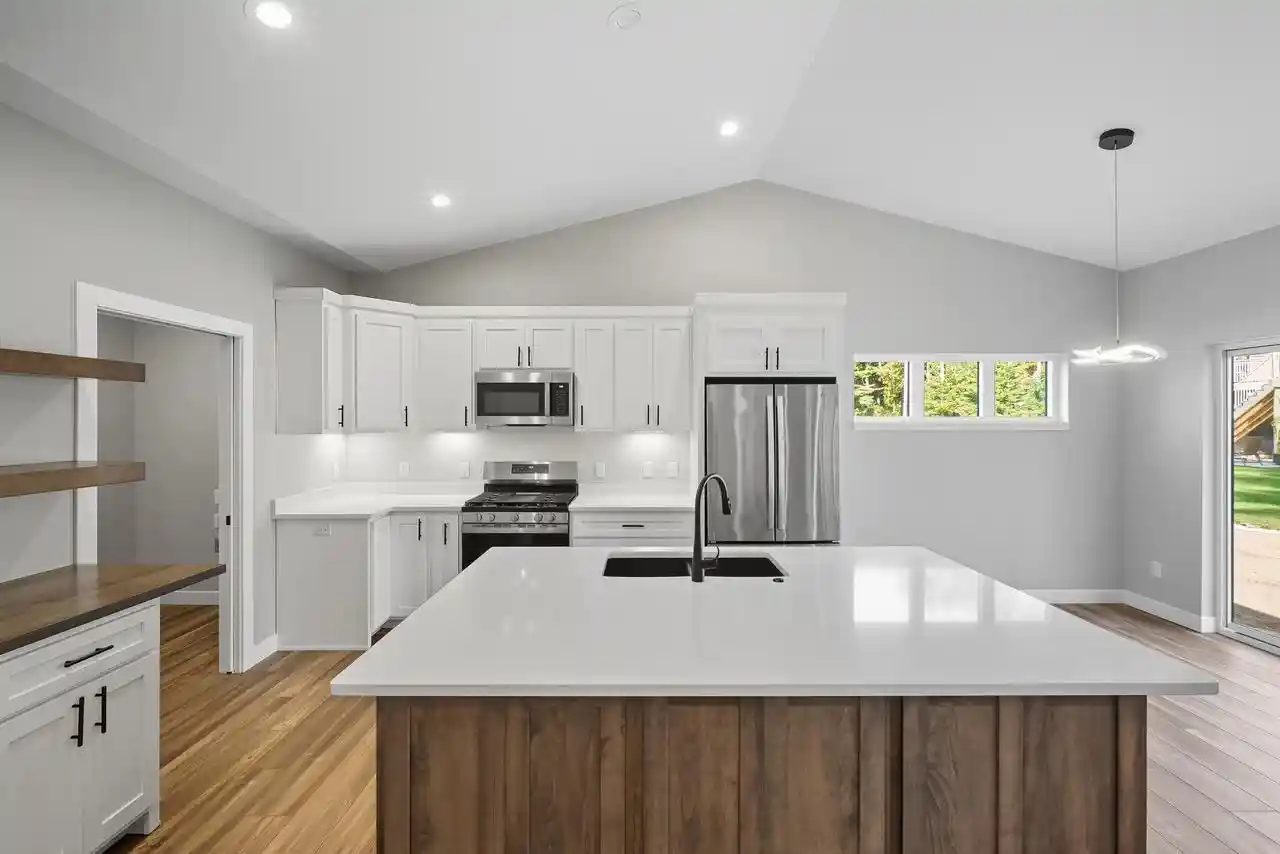 1st image of 806 Saddle Ridge Ridge, Portage, WI 53901 | MLS# 2030563