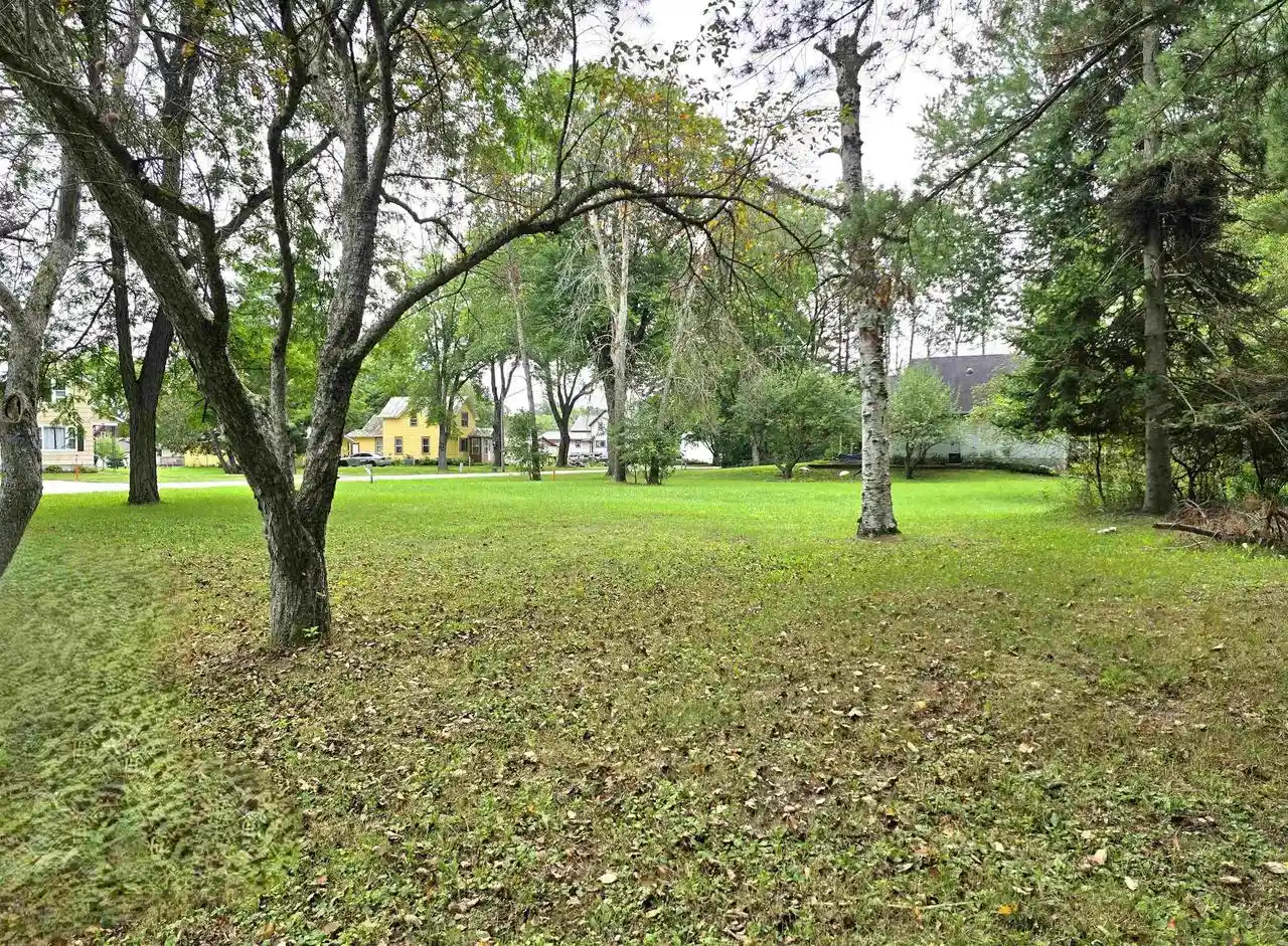 3rd image of 227 Spring Street Street, Westfield, WI 53964 | MLS# 50331063
