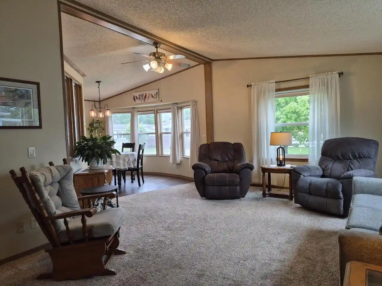 1st image of 512 Harbor Heights Dr Dr, Waterford, WI 53185 | MLS# 1976295