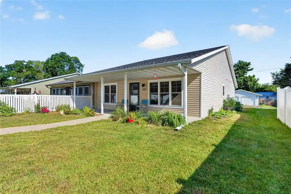 1st image of 520 Ridgeway Avenue Avenue, Chetek, WI 54728 | MLS# 1604221