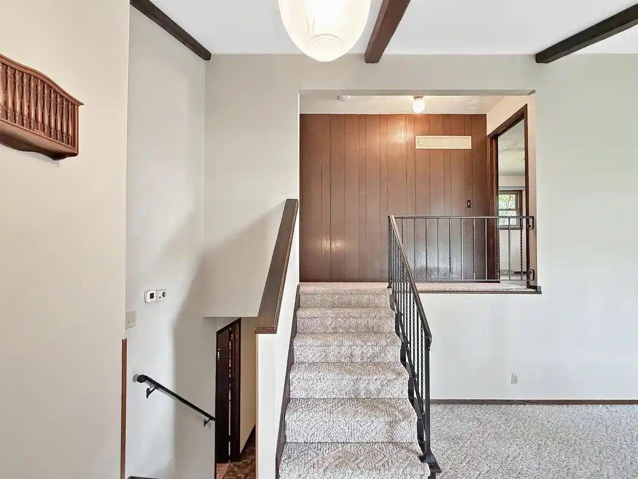 Photo 4 of Single family home for sale at 130 Barton Road Road, Oshkosh, WI 54904 | MLS# 50331037 | Listing updated on 2026-10-05