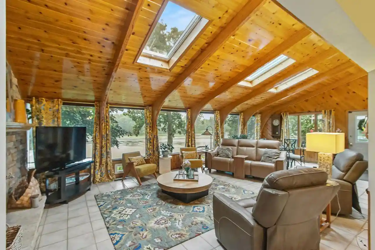 3rd image of N4369 County Road V, Poynette, WI 53955 | MLS# 2030573