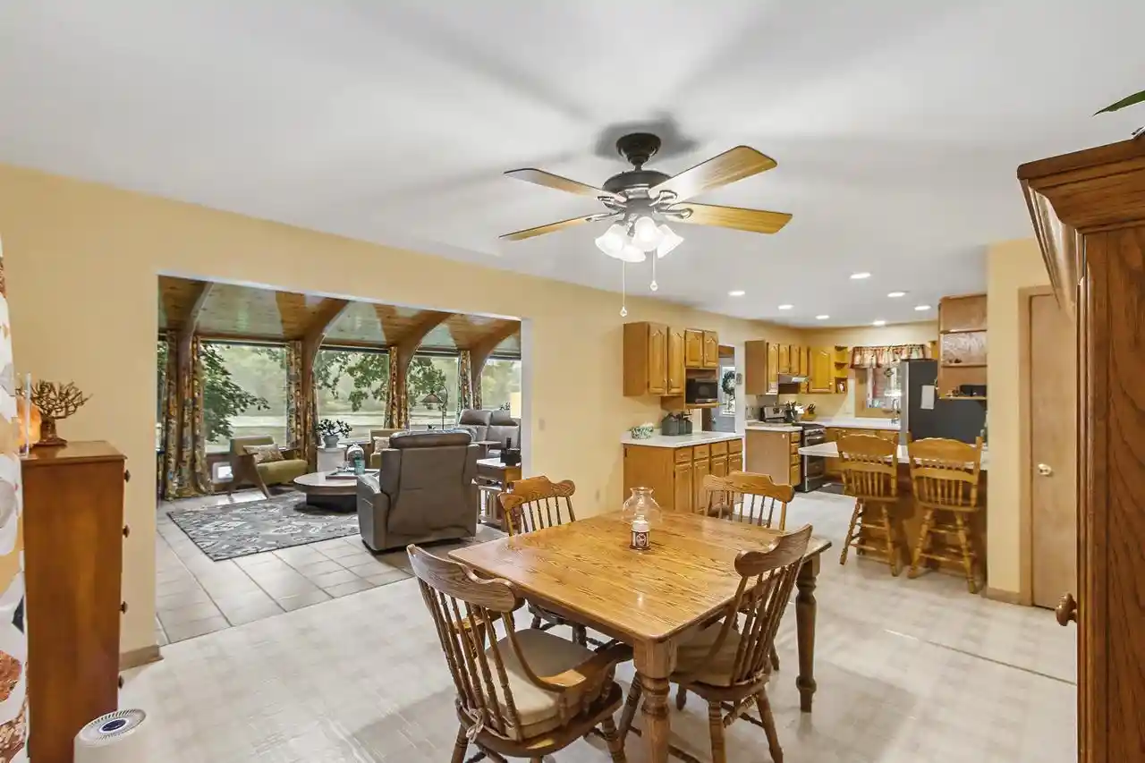 5th image of N4369 County Road V, Poynette, WI 53955 | MLS# 2030573