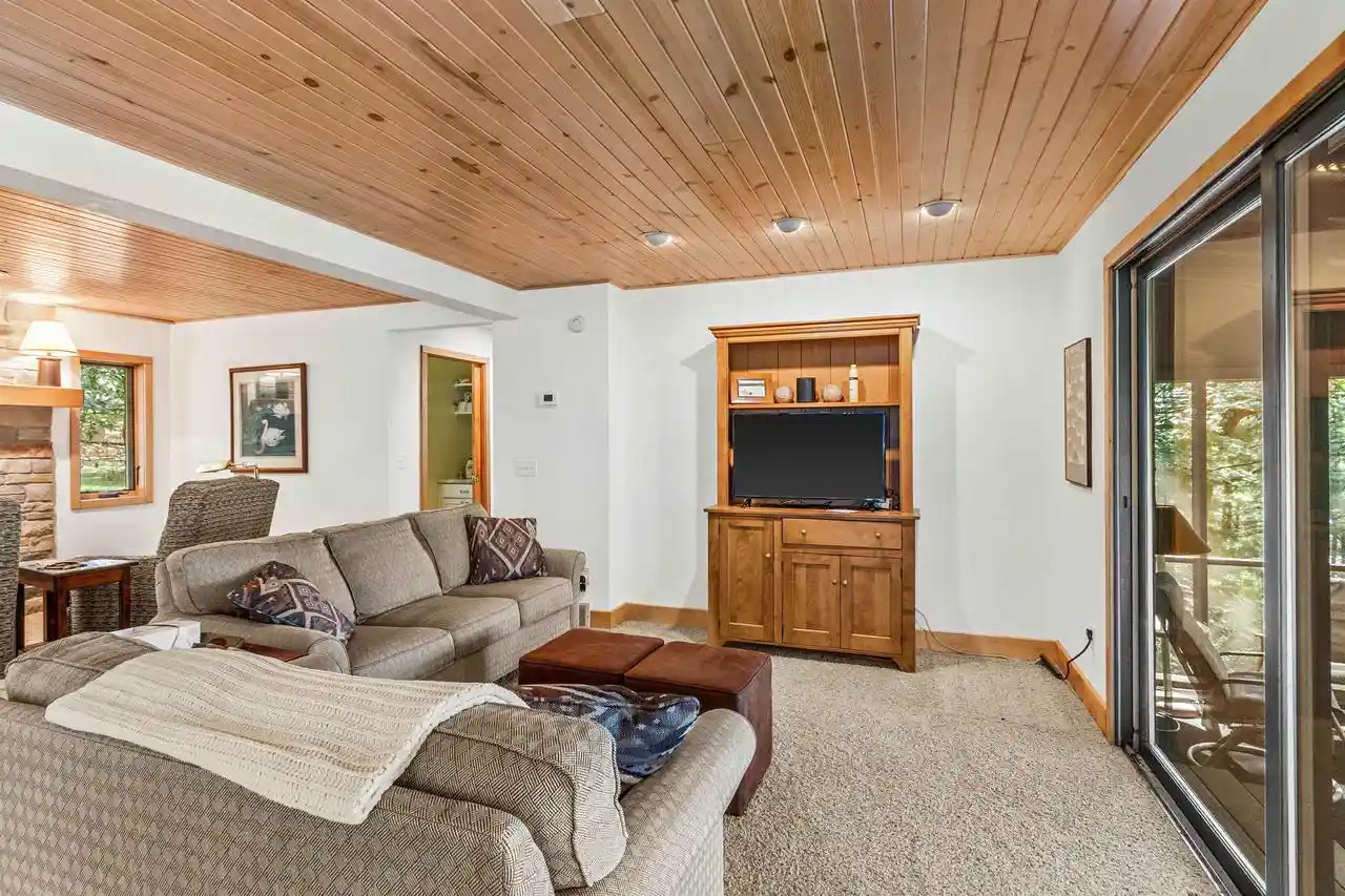 4th image of W5509 Hillcrest Boulevard Boulevard, Wild Rose, WI 54984 | MLS# 50331075