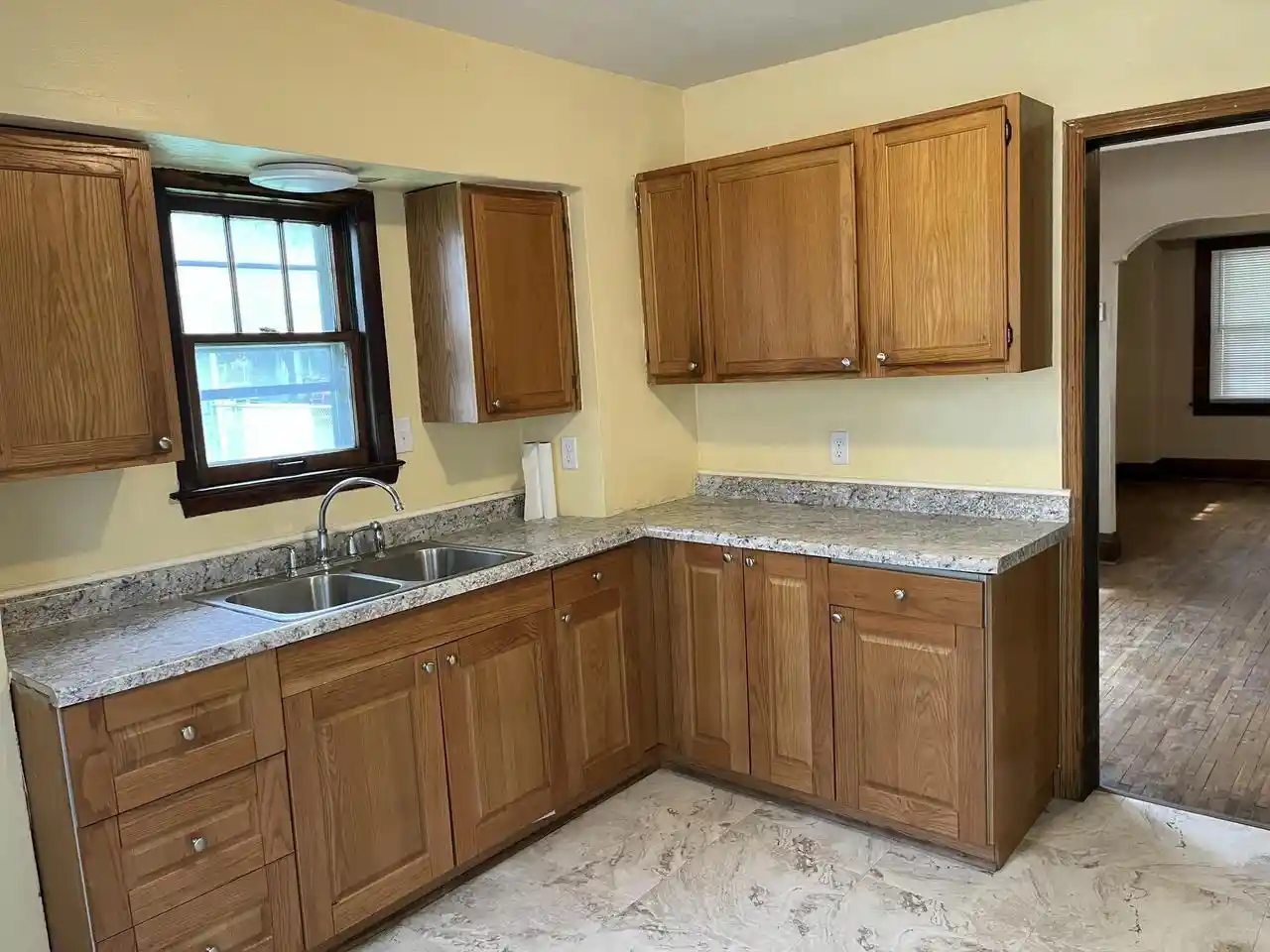 4th image of 4556 N 29Th Street Street, Milwaukee, WI 53209 | MLS# 1976310