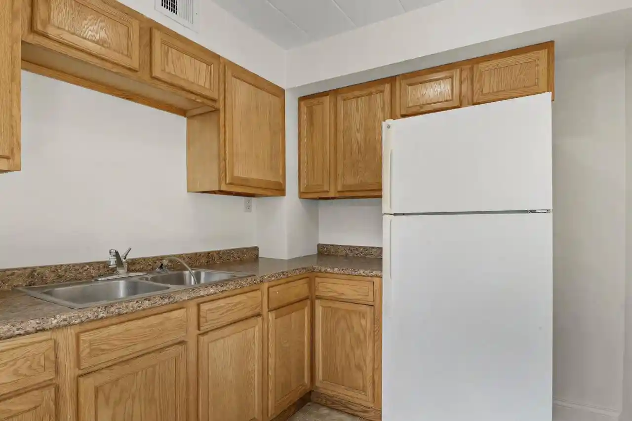 4th image of 35 Sherman Ter Ter, Madison, WI 53704