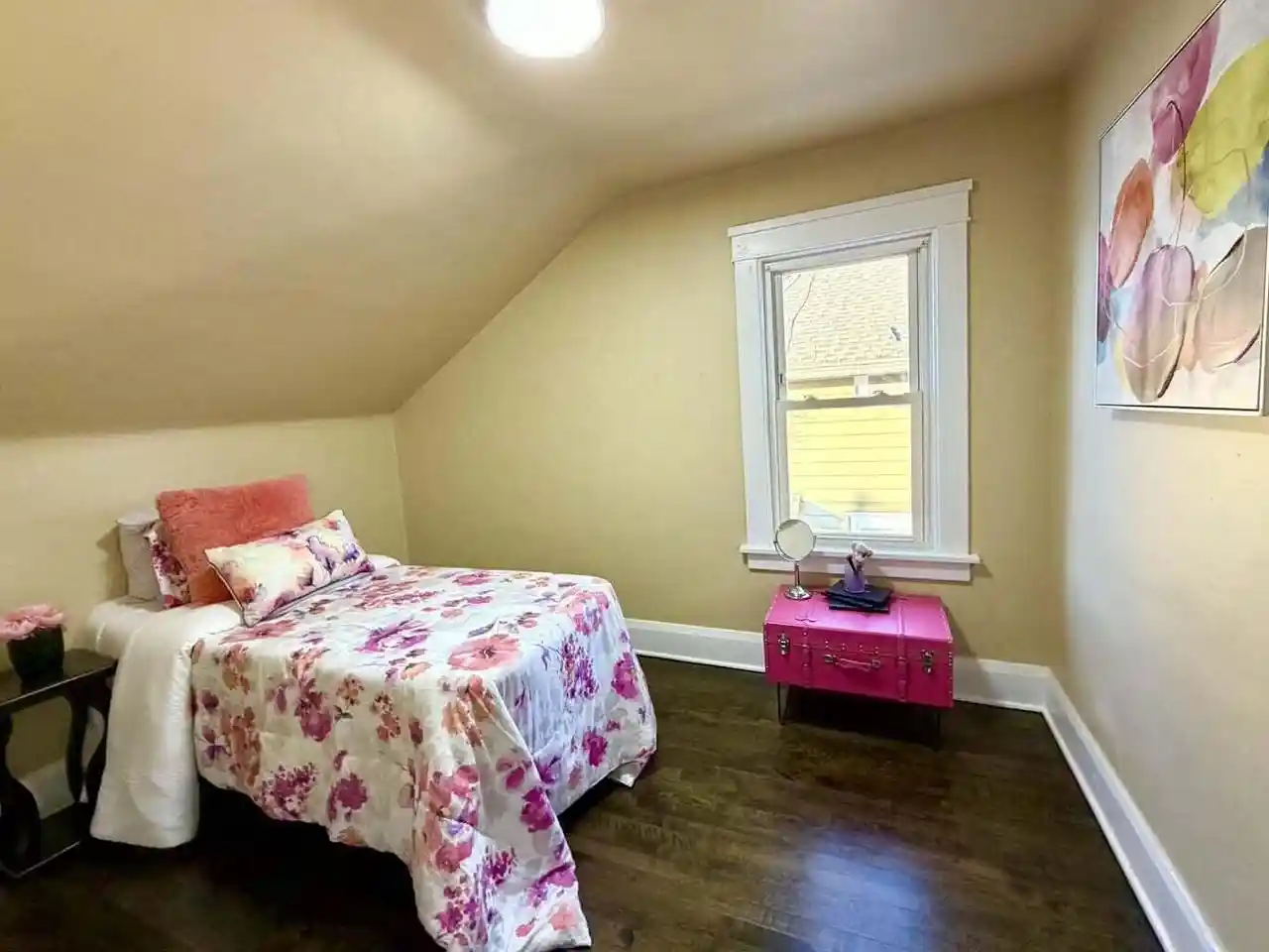 2nd image of 1324 Hayes Avenue Avenue, Racine, WI 53405 | MLS# 1976329