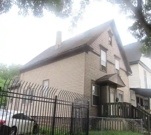 4th image of 2506 W Fond Du Lac Avenue Avenue, Milwaukee, WI 53206 | MLS# 1976328
