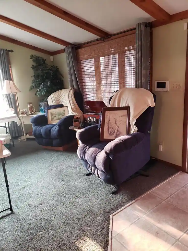 Photo 4 of Single family home for sale at 8041 19Th Avenue Avenue, Kenosha, WI 53143 | MLS# 1976331 | Listing updated on 2026-08-26