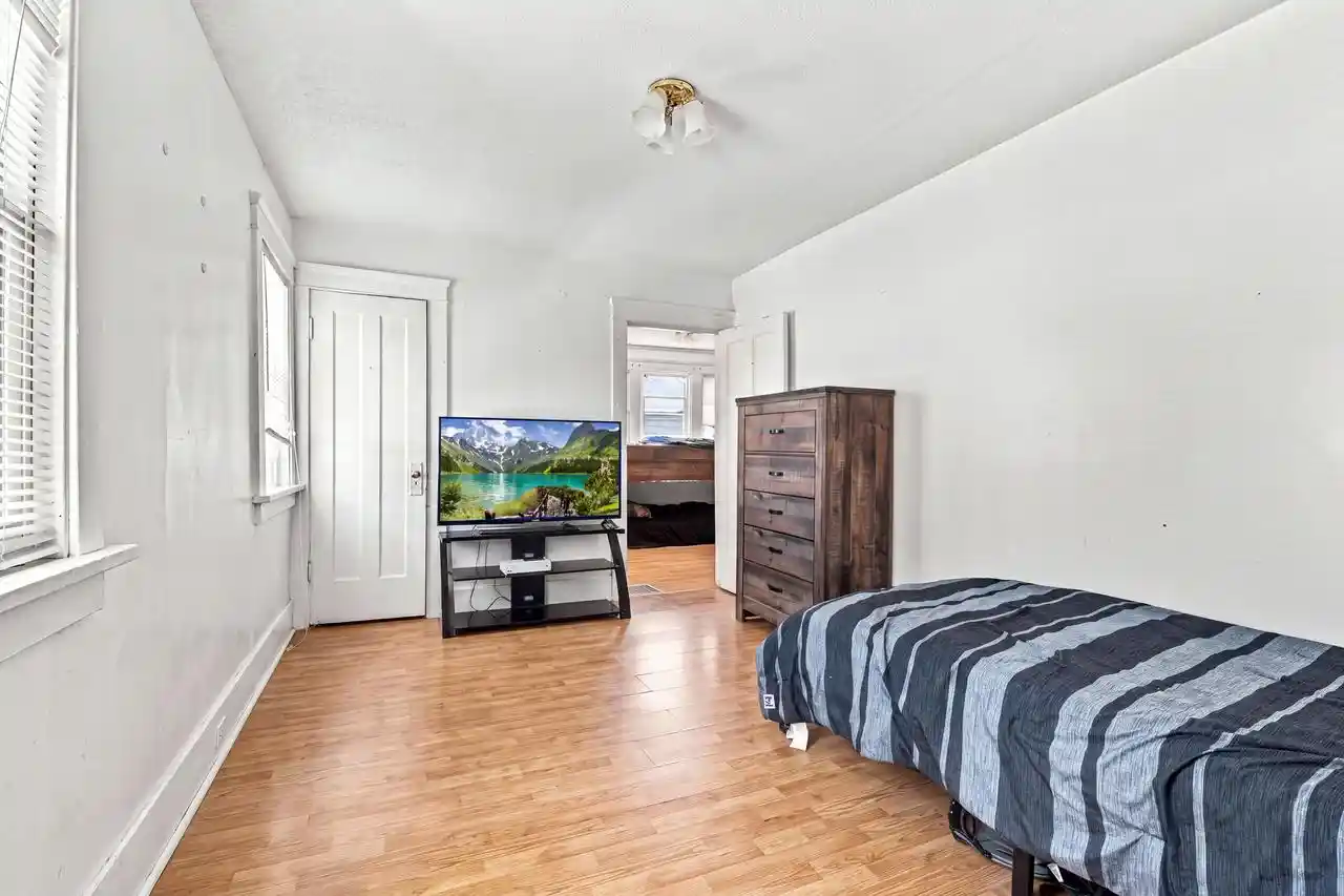 Photo 3 of Single family home for sale at 1300 Marquette St, Racine, WI 53404 | MLS# 1976340 | Listing updated on 2026-09-19