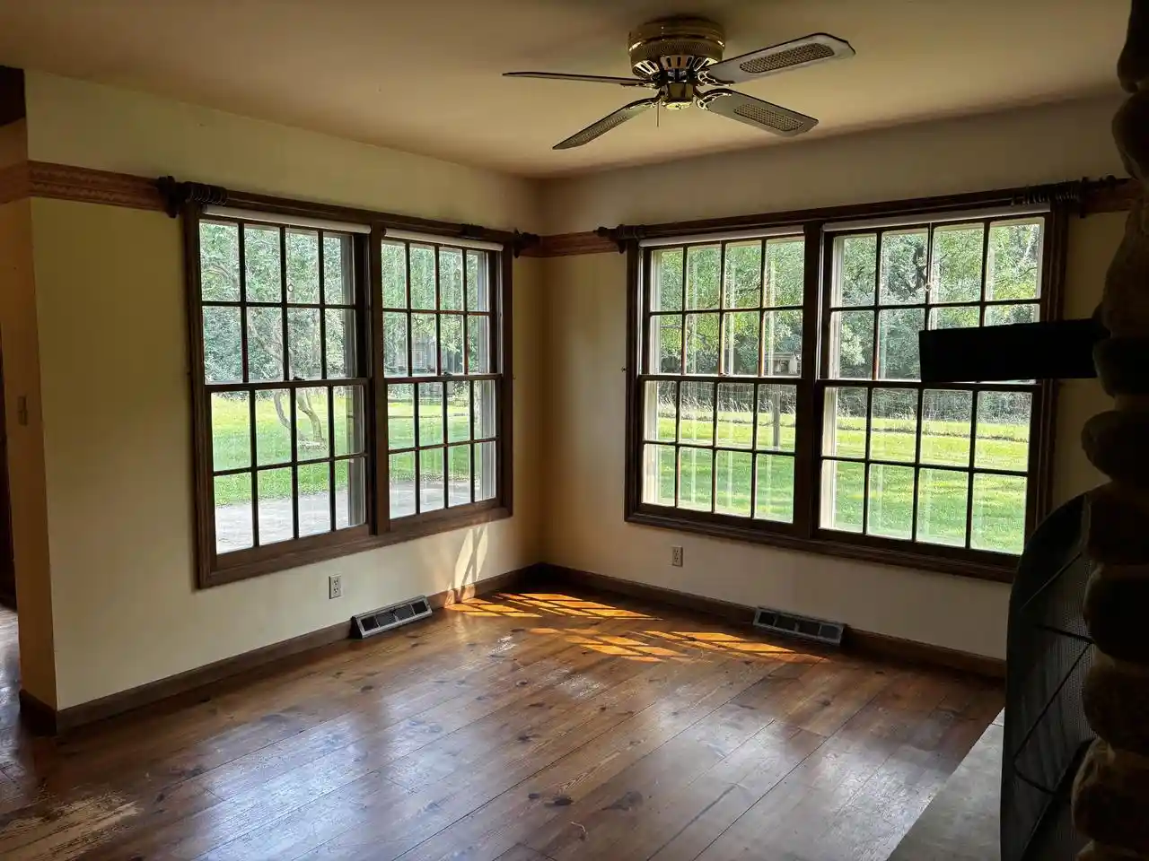 Photo 3 of Single family home for sale at 324 S Sawyer Road Road, Oconomowoc, WI 53066 | MLS# 1976345 | Listing updated on 2026-09-15