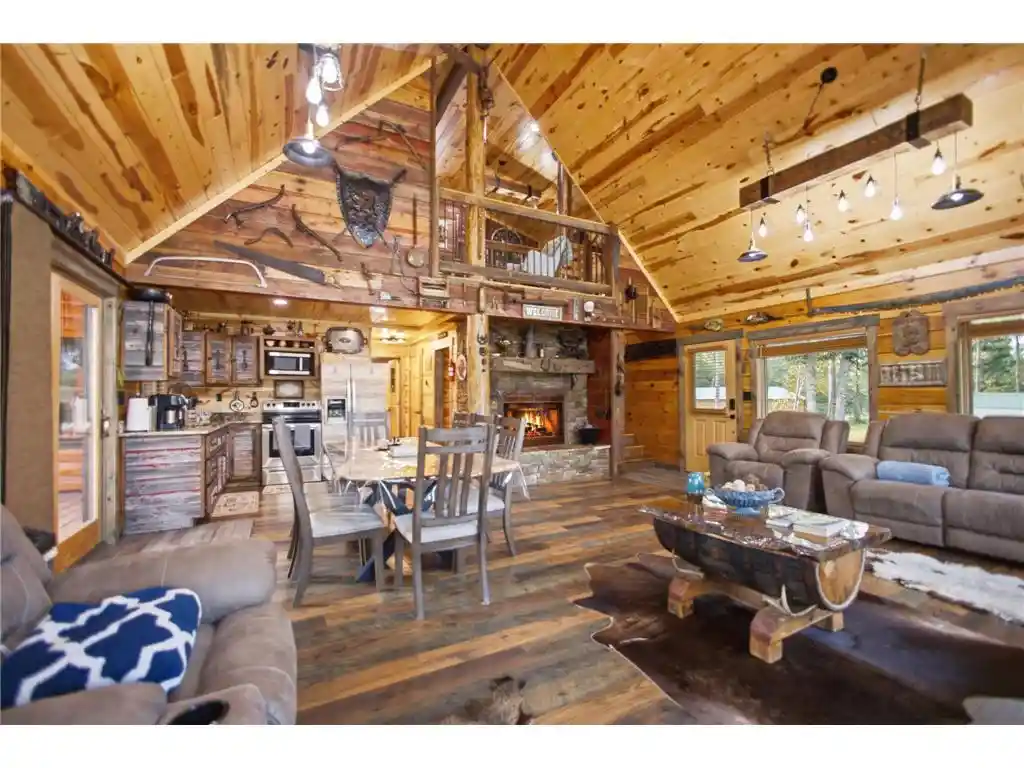 2nd image of 29917 N Bay Dr Dr, Danbury, WI 54830 | MLS# 7127855