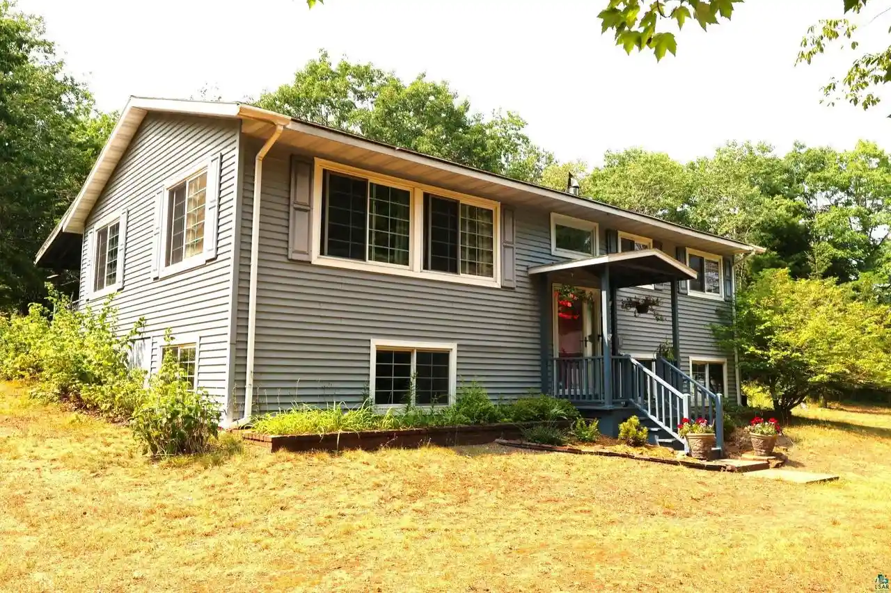 1st image of 1501 N 5th Ave W, Washburn, WI 54891 | MLS# 6127339