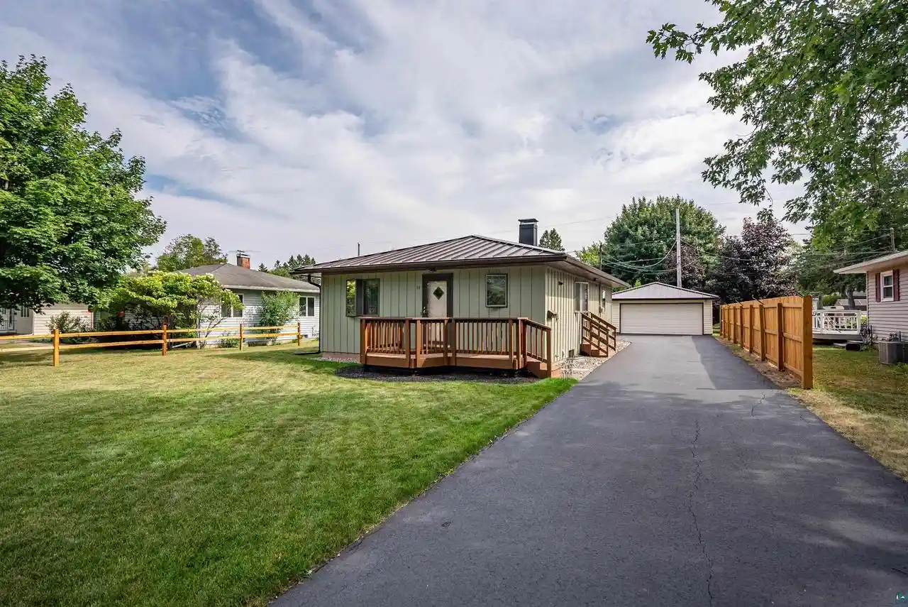 Photo 3 of Sale Pending at 38 Maple Ave Ave, Superior, WI 54880 | MLS# 6127356 | Listing updated on 2026-08-26