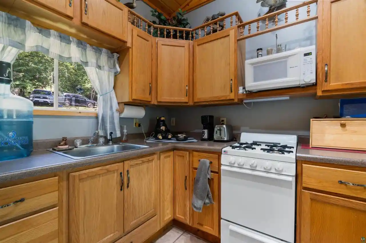 2nd image of 11720 Hillside St St, Solon Springs, WI 54873 | MLS# 6127374